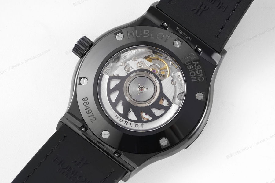 GS Factory Hublot Classic Fusion serisi (gri kadran) seramik saat incelemesi — 9. fotoğraf