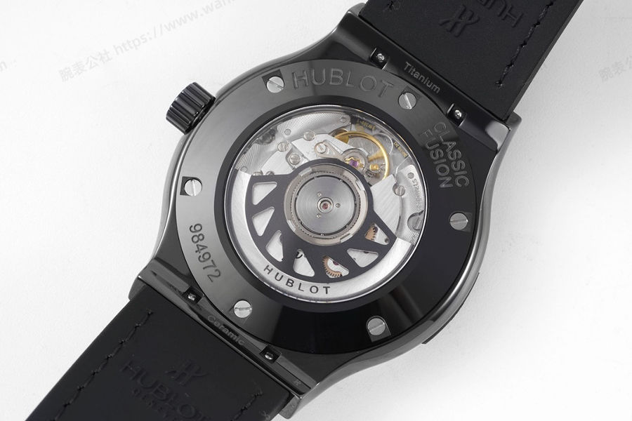 GS Factory Hublot Classic Fusion serisi (rose gold) seramik saat incelemesi — 9. fotoğraf