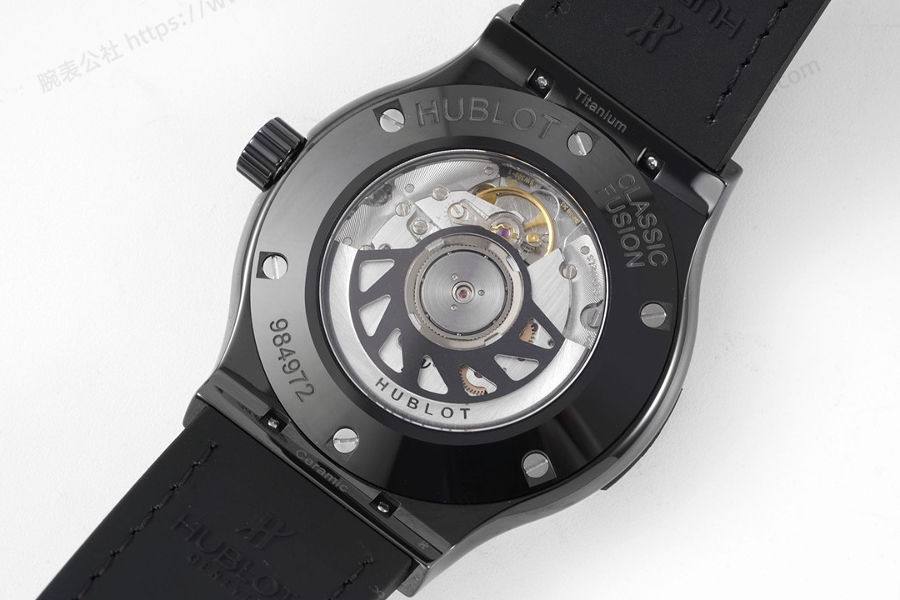 GS Factory Hublot Classic Fusion serisi seramik saat incelemesi — 6. fotoğraf