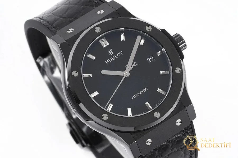 GS Factory HUBLOT Classic Fusion Serisi (Siyah Kadran) Seramik Saat İncelemesi - Kasa Profili ve Kurma Kolu İncelemesi