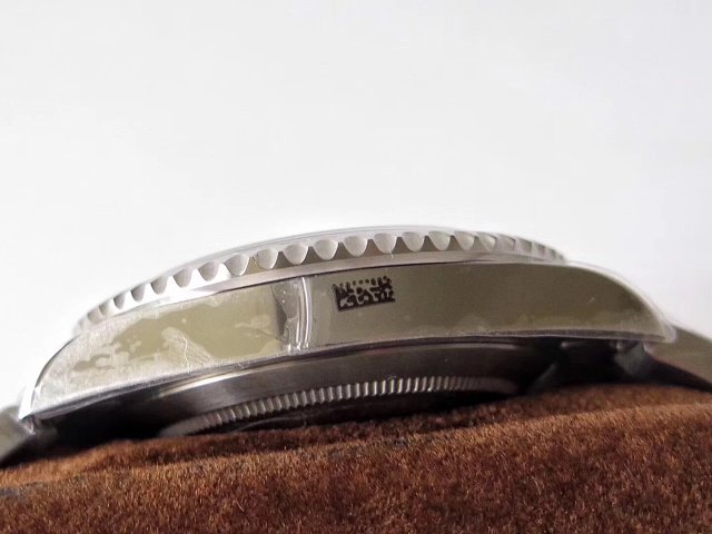 GS Factory İki Elmaslı Submariner Saati Yayınladı — 7. fotoğraf