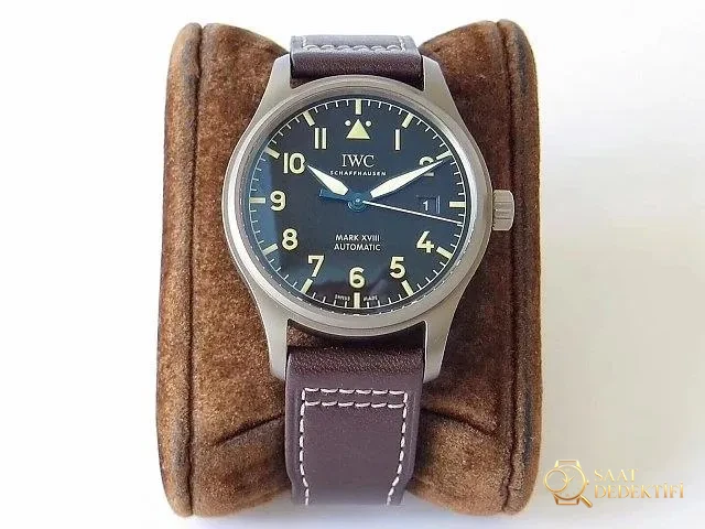 IWC Pilot 2892 GS Factory İncelemesi - Ön Görünüm ve Kasa Tasarımı