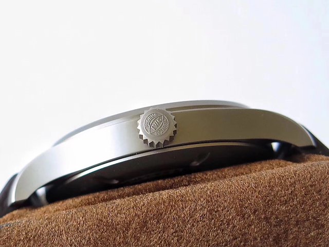 Replika IWC Mark XVIII Kurma Kolu