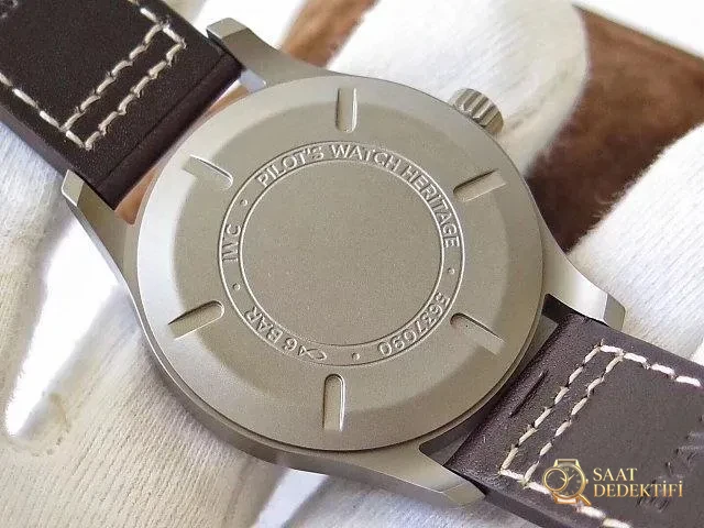 Replika IWC Mark XVIII IW327006 Masif Titanyum Arka