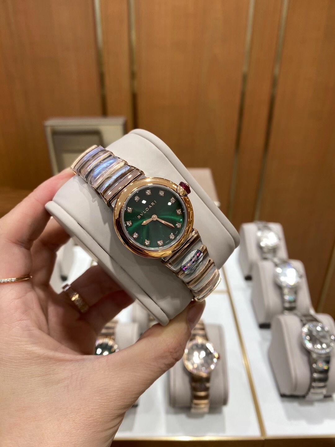 Bvlgari Roze Altın Yeşil