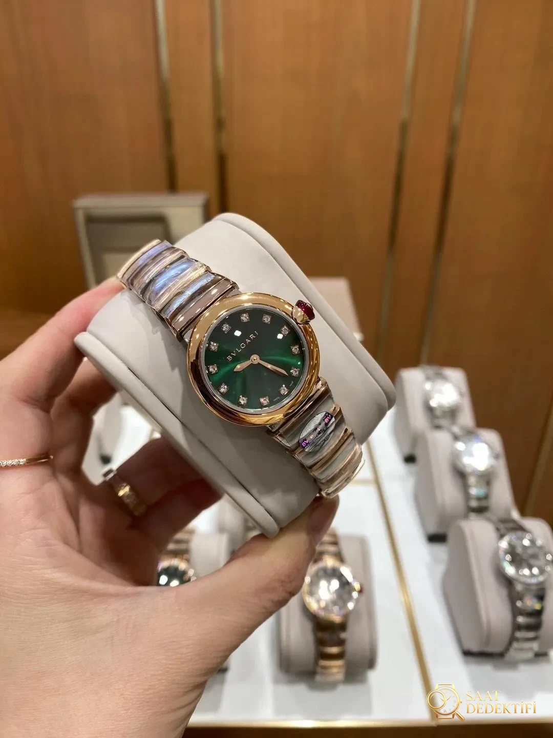 Bvlgari Roze Altın Yeşil