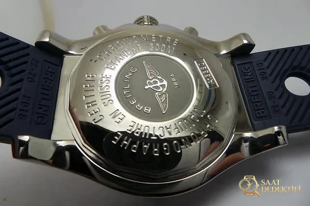 Breitling Avenger Kasa Arkası