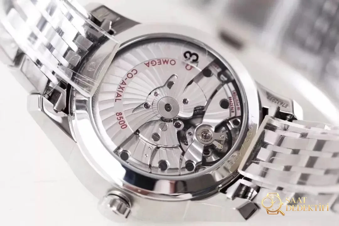 Hayallerdeki klasik: VS Factory yeni Omega De Ville Roma rakamlı model - Yan Profil ve Kordon Bağlantısı