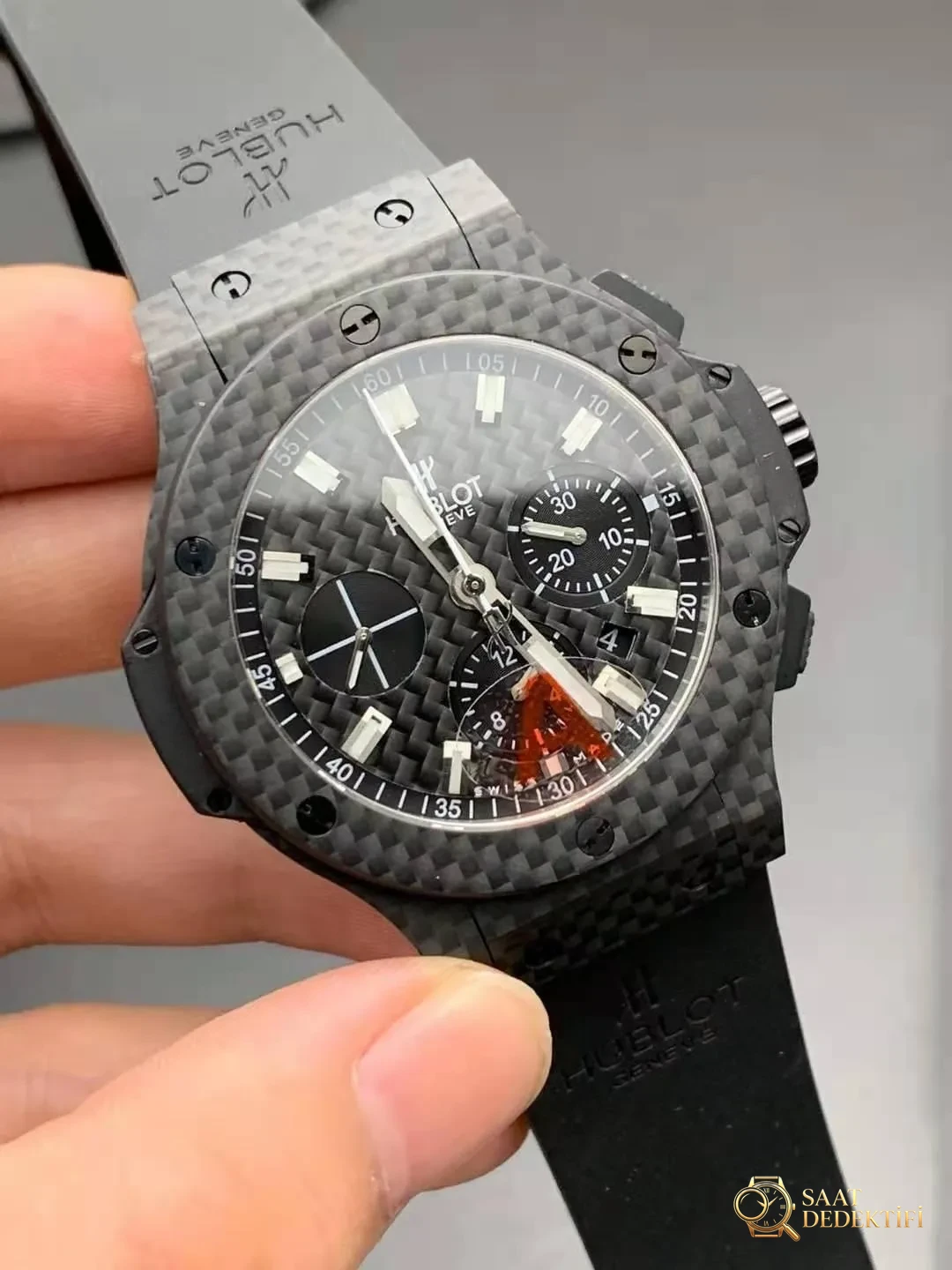 HB Factory Hublot Karbon Fiber Saat İncelemesi - Kadran Detayı ve Bezel İşçiliği