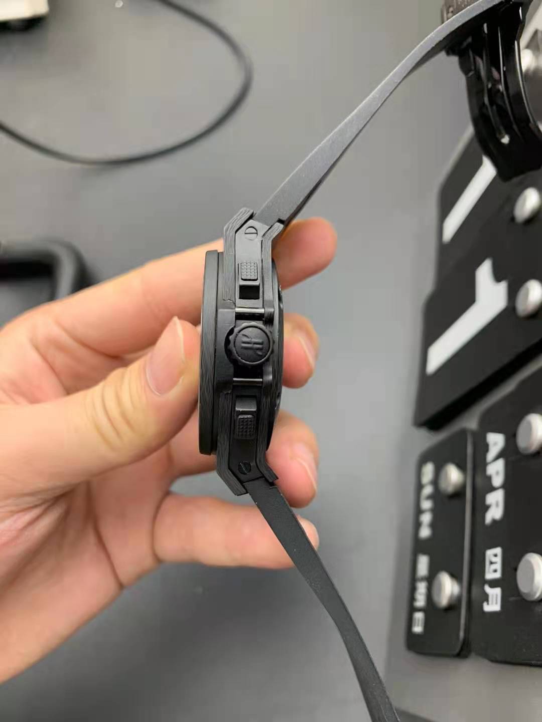 HB Factory Hublot Karbon Fiber Saat İncelemesi — 3. fotoğraf