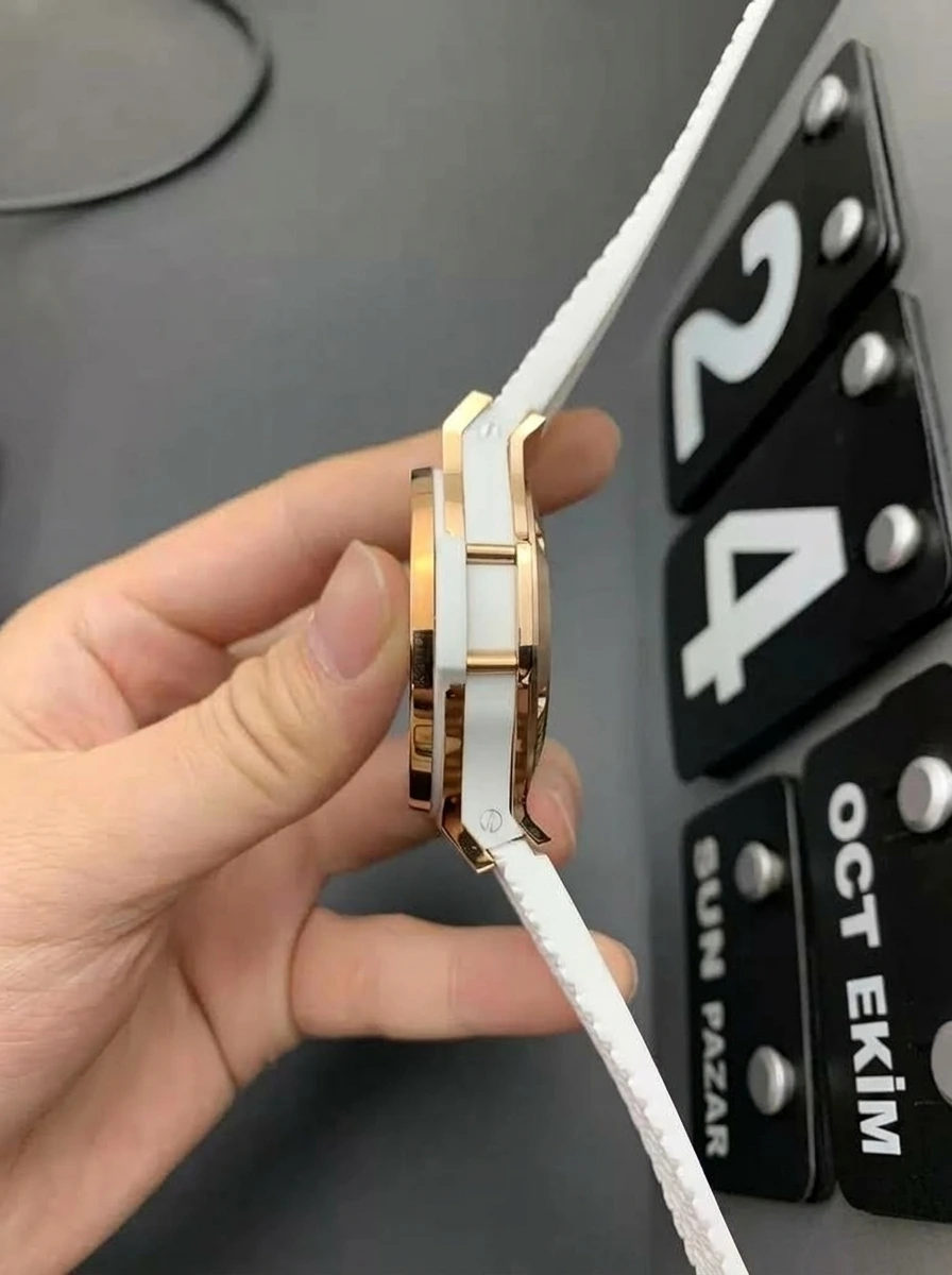 Hublot Beyaz Kauçuk Kasa