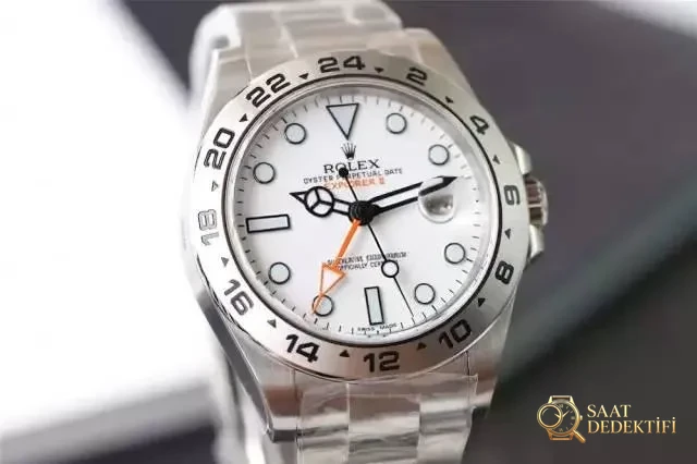 Her tarza uyan saatlerin kralı mı? N Factory Rolex Explorer II - Arka Kapak ve Mekanizma Detayı