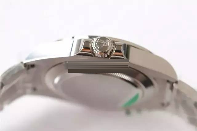 Her tarza uyan saatlerin kralı mı? N Factory Rolex Explorer II — 13. fotoğraf
