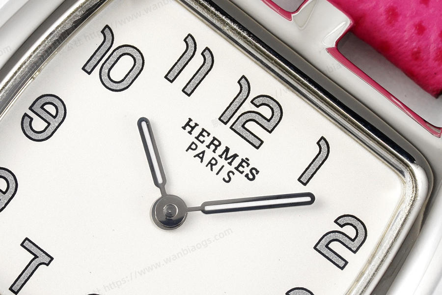 Hermès Cape Cod tonneau 26.5 MM küçük paslanmaz çelik kol saati — 4. fotoğraf
