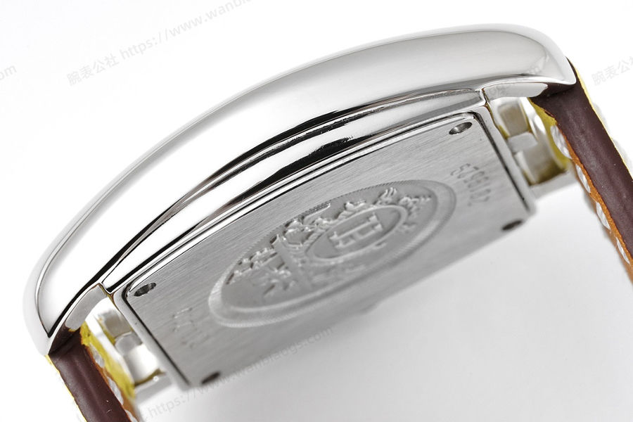 Hermès Cape Cod tonneau 26.5 MM küçük paslanmaz çelik kol saati — 6. fotoğraf