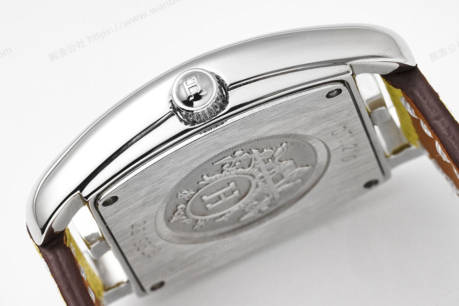 Hermès Cape Cod tonneau 26.5 MM küçük paslanmaz çelik kol saati — 7. fotoğraf