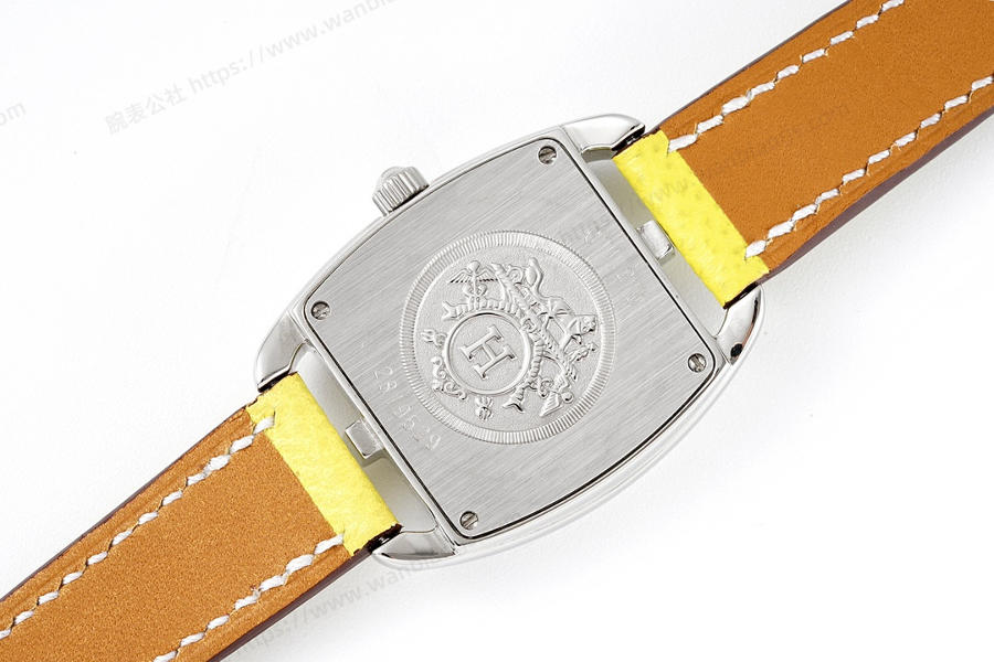 Hermès Cape Cod tonneau 26.5 MM küçük paslanmaz çelik kol saati — 8. fotoğraf