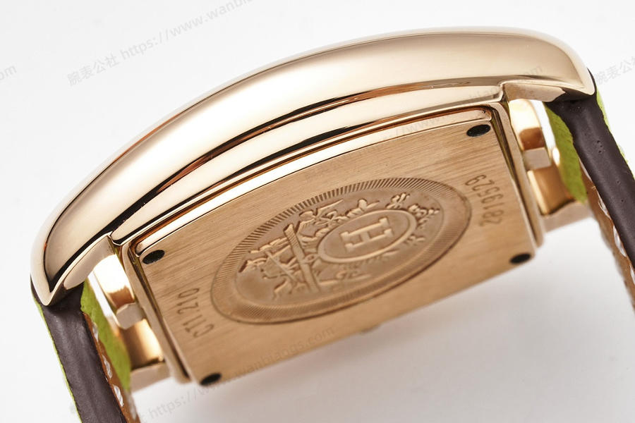 Hermès Cape Cod tonneau 26.5 MM küçük paslanmaz çelik kol saati — 6. fotoğraf