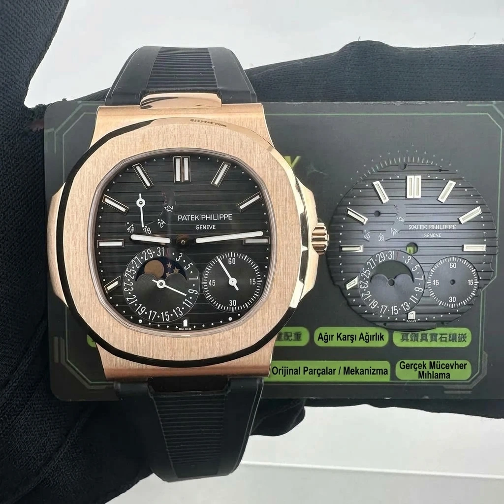 Hong Kong replika saat yükseltme, altın kaplama modifikasyonu ve yedek kadran aksesuarları için gerçek vaka referansları - Arka Safir Cam Altında Kalibre Detayı