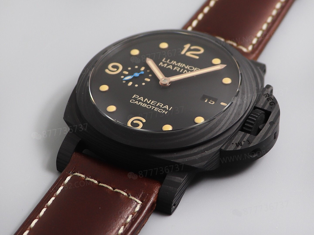 Huo Jianhua'nın taktığı VS Factory Panerai 661 karbon fiber saatin kalitesi nasıl? — 4. fotoğraf