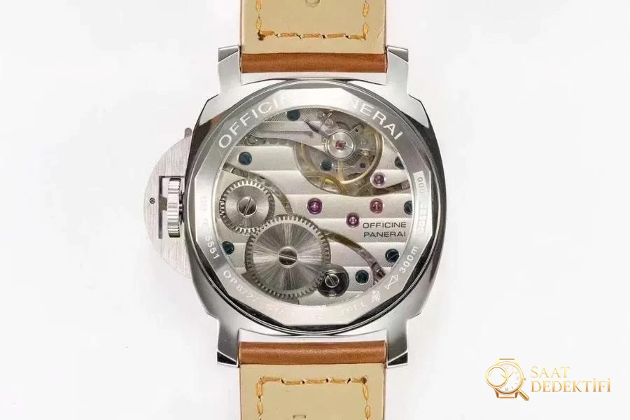 HW Factory Panerai Luminor Serisi PAM111 Kol Saati İncelemesi - Fosfor ve Super-LumiNova Gece Görünümü