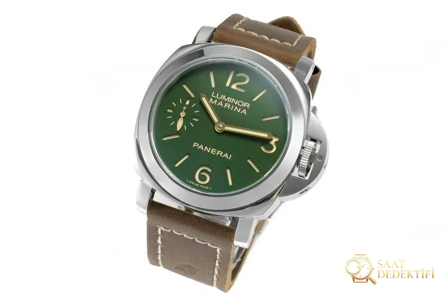 HW Factory Panerai Luminor serisi PAM911 saat incelemesi - Arka Kapak ve Mekanizma Detayı