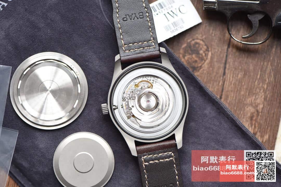İnceleme ve Karşılaştırma: M+ Tayvan Fabrikası'ndan IWC Pilot's Watch Mark XVIII Heritage Serisi IW327006 Titanyum Kol Saati İlk Tanıtım — 27. fotoğraf
