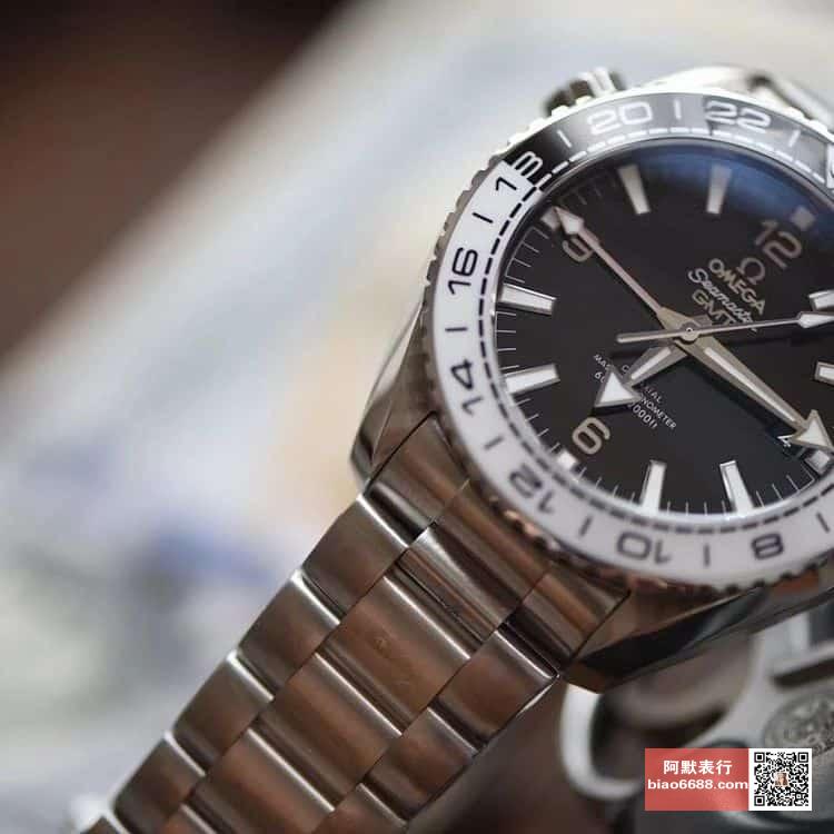İnceleme: VS Factory OMEGA Seamaster 600m GMT Çift Zaman Dilimi Serisi 215.30.44.22.01.001 Çelik Bilezikli Dalış Erkek Kol Saati — 2. fotoğraf