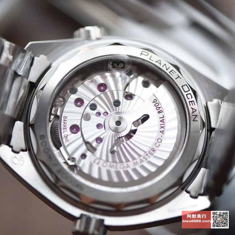 İnceleme: VS Factory OMEGA Seamaster 600m GMT Çift Zaman Dilimi Serisi 215.30.44.22.01.001 Çelik Bilezikli Dalış Erkek Kol Saati — 9. fotoğraf