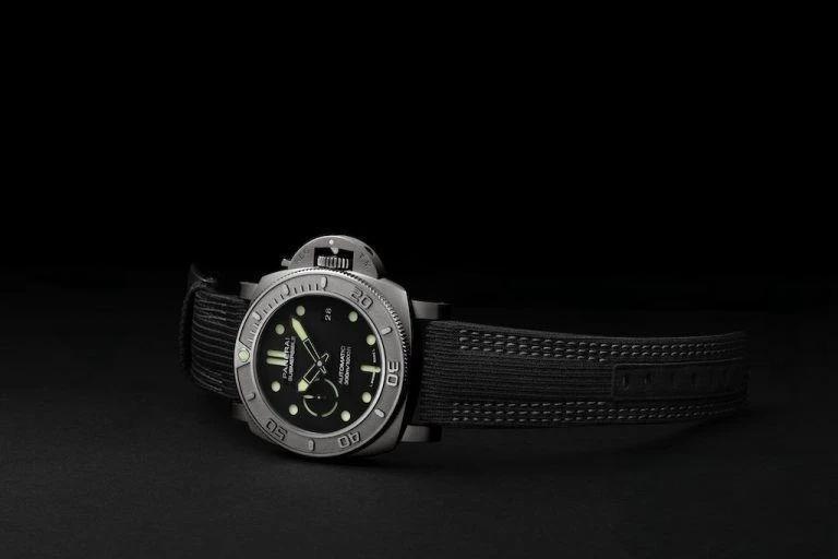 İnceleme: VS Factory Panerai Submersible Serisi PAM00984 Kol Saati — 1. fotoğraf