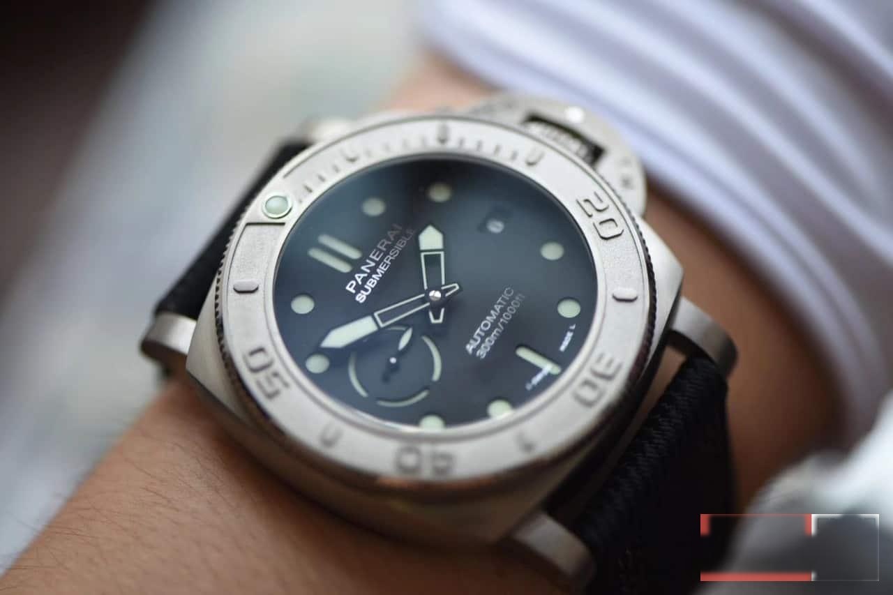 İnceleme: VS Factory Panerai Submersible Serisi PAM00984 Kol Saati — 7. fotoğraf