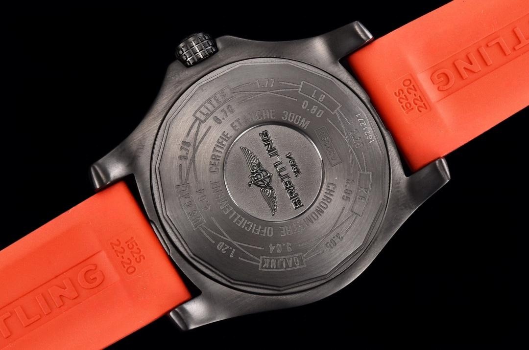 İndirimli GF Factory Breitling Avenger II GMT Blacksteel V2 versiyonu şu an almaya değer mi? — 7. fotoğraf