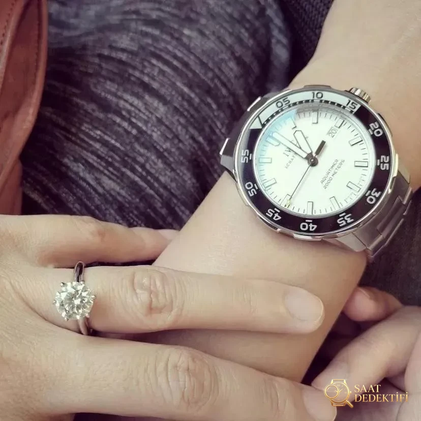 IWS Factory IWC Aquatimer serisi IW356802 çeyrek sarı/beyaz replika saat ile orijinal karşılaştırmalı incelemesi - Mekanizma Çark Dizilimi ve Taş Yatakları