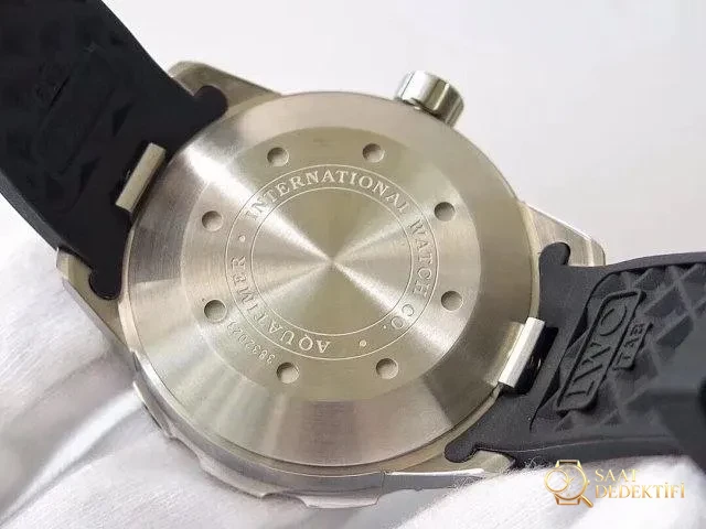 IWC Aquatimer 2000 Masif Kasa Arkası