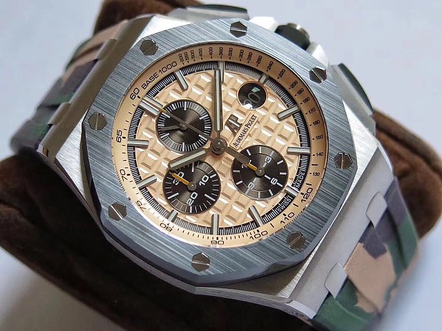 Replika Audemars Piguet Yeşil Seramik