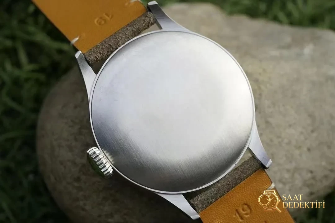 JA Factory Longines Freckle 2824 mekanizmasının orijinaline yakınlığı nasıl? - Bilekte Duruş ve Kasa Orantısı