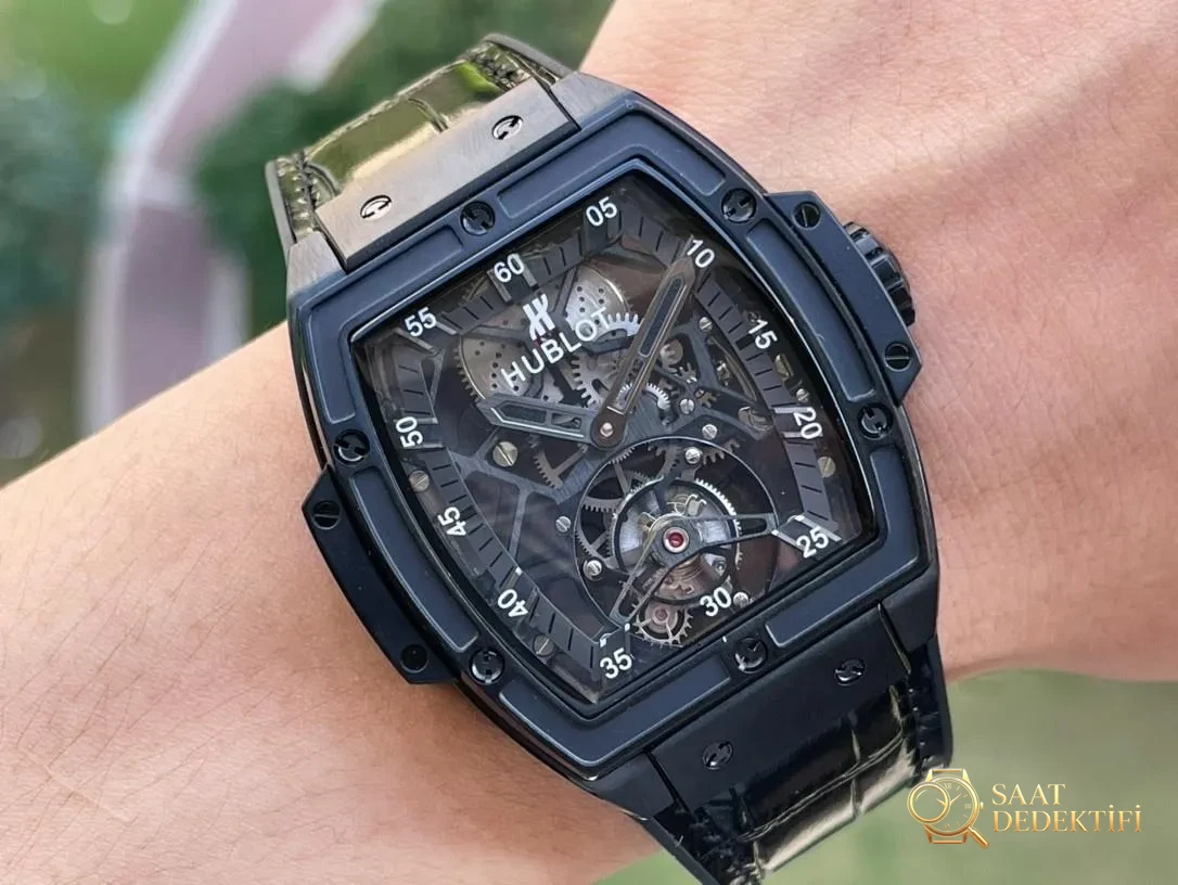 Hublot JB Factory İncelemesi - Ön Görünüm ve Kasa Tasarımı