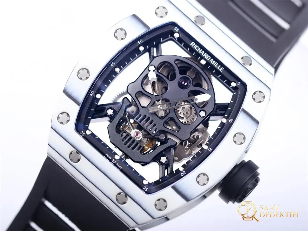 JB Factory Richard Mille RM52-01 echtes Tourbillon – weiße Verarbeitungsdetails – allgemeiner Winkel und ästhetische Haltung