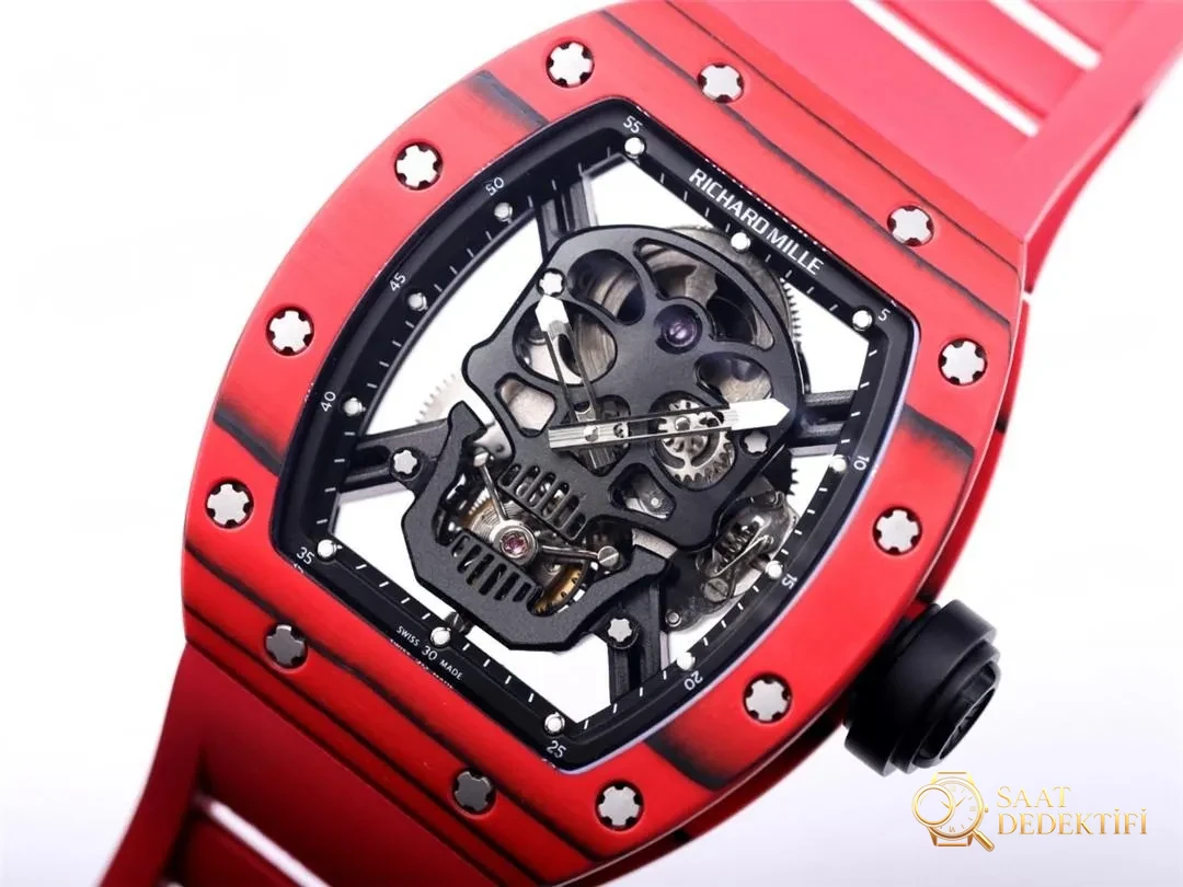 Tourbillon real JB Factory Richard Mille RM52-01 - toma real con detalle rojo - Ángulo general y postura estética