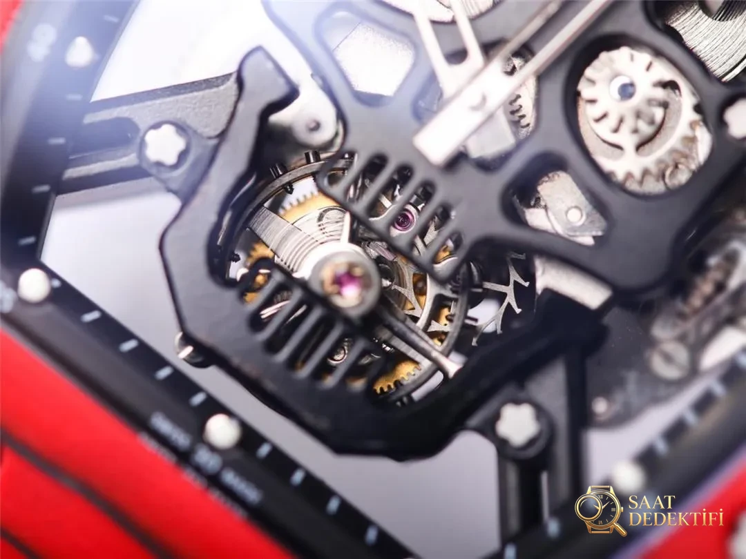 JB Factory Richard Mille RM52-01 tourbillon real - detalle rojo toma real - Mecanismo de micro ajuste de hebilla interior