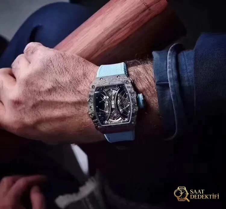 Revue de la réplique de la montre Tourbillon Richard Mille RM53-01 de JB Factory - Boîtier en acier et qualité de polissage