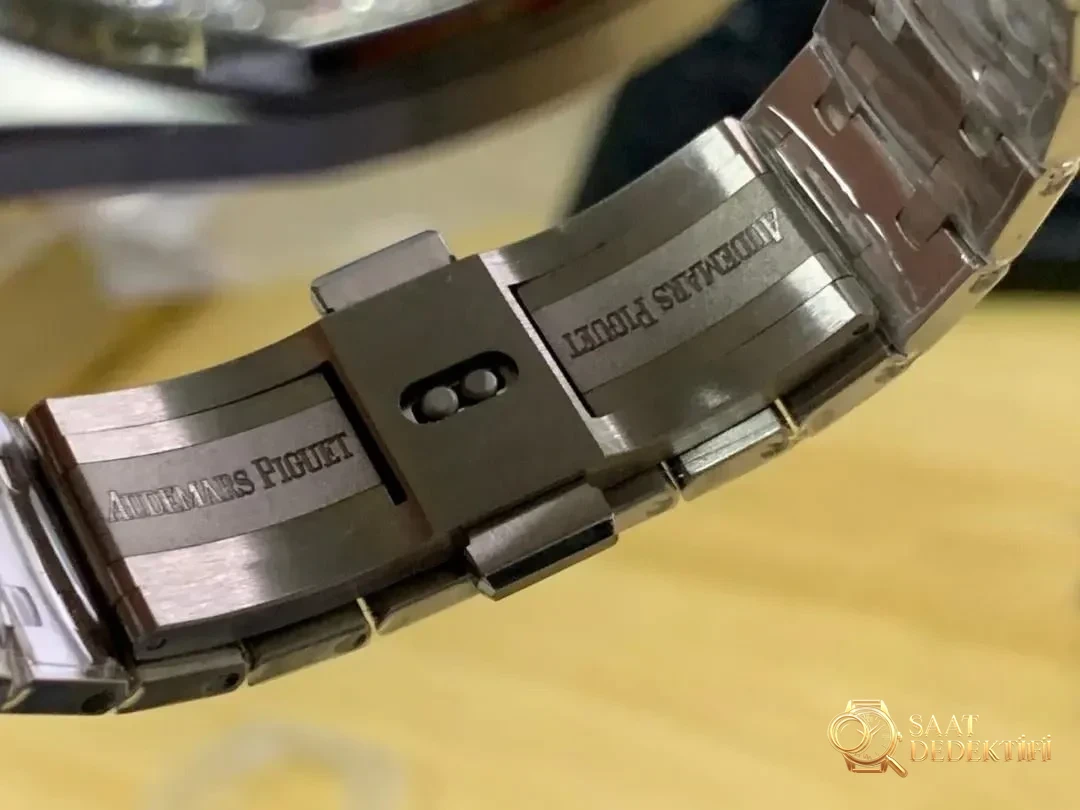 JF Audemars Piguet Royal Oak 67651 kadın saati moissanite taşla modifiye edildi; taşın gerçek olup olmadığı nasıl anlaşılır? - Mekanizma Çark Dizilimi ve Taş Yatakları