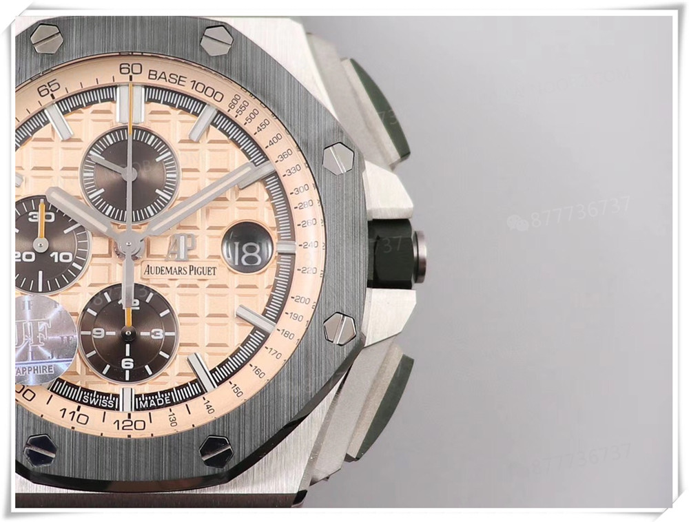 JF Factory Audemars Piguet 26400 Royal Oak Offshore askeri yeşil seramik kamuflaj replika saati gerçeğine ne kadar yakın? — 5. fotoğraf
