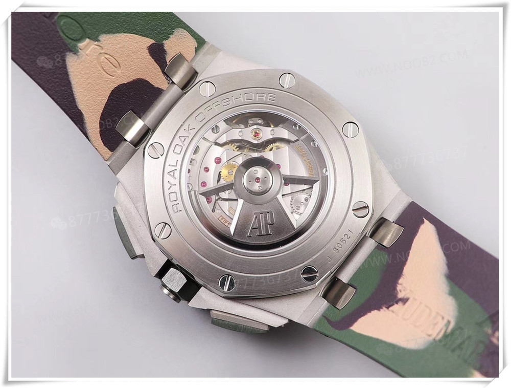 JF Factory Audemars Piguet 26400 Royal Oak Offshore askeri yeşil seramik kamuflaj replika saati gerçeğine ne kadar yakın? — 8. fotoğraf