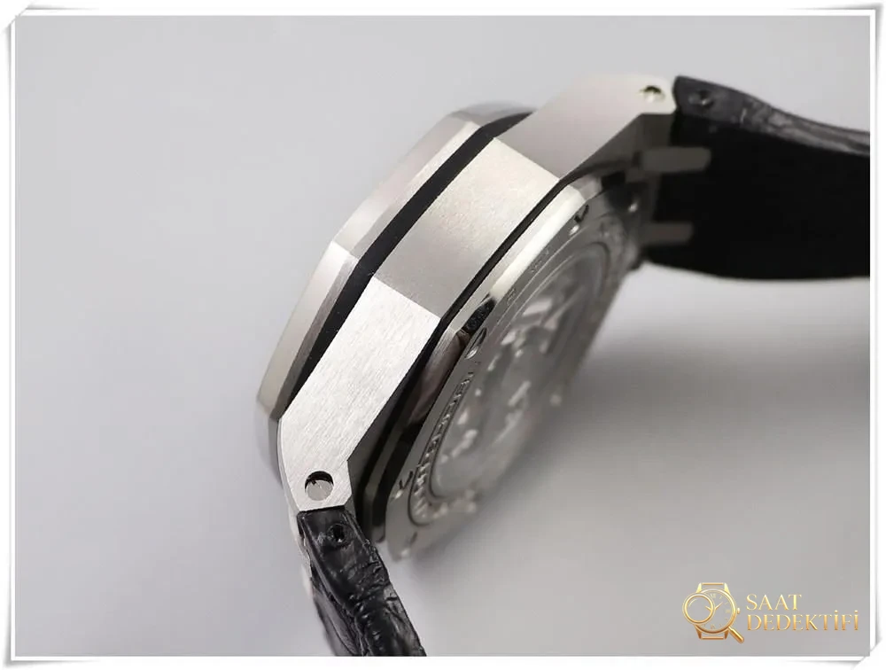 JF Factory Audemars Piguet 26412PT Royal Oak Offshore kronograf saatin kalitesi nasıl? - Klips Kilidi ve Lazer Damgalar