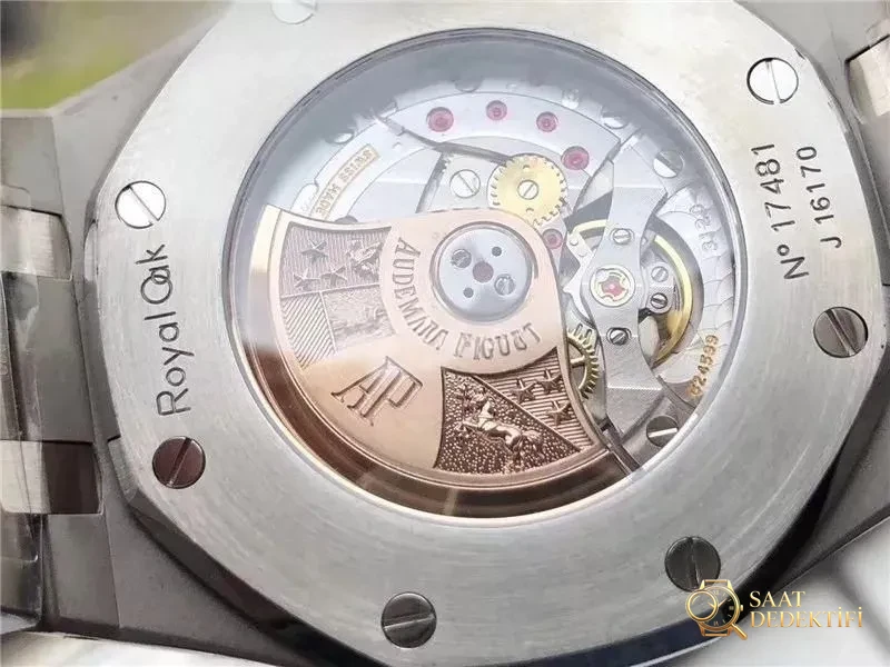 JF Factory Audemars Piguet AP15400 Royal Oak serisi mavi kadran V5 en üst versiyon replika saat incelemesi — detayları yakınlaştırınca nasıl? İlk bakışta sahte belli olur mu? - Mekanizma Zemberek ve Balans Detayı