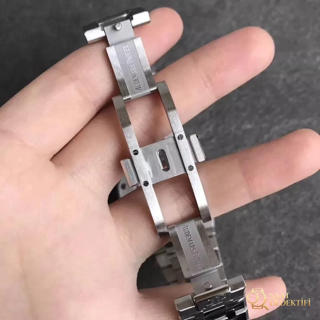JF Factory Audemars Piguet AP15400 Royal Oak serisi mavi kadran V5 en üst versiyon replika saat incelemesi — detayları yakınlaştırınca nasıl? İlk bakışta sahte belli olur mu? - Tepe Koruması ve Ayar Fonksiyonu