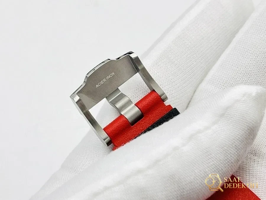 JF Factory Audemars Piguet Royal Oak Offshore Serisi AP26470 Black Knight Çelik Kasa Seramik Bezel Yeni Model Kol Saati - Bilekte Duruş ve Kasa Orantısı