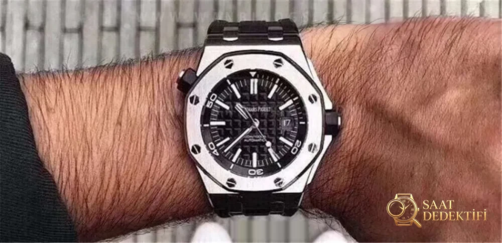 JF Factory Audemars Piguet Royal Oak V10 15710 Saat Detaylı İncelemesi - Genel Açı ve Estetik Duruş