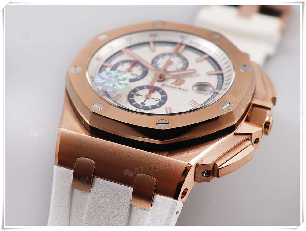 JF Factory V2 versiyonu Audemars Piguet 26408 Royal Oak Offshore, rose gold kasa ve beyaz kadran: işçilik gerçekten iyi mi? — 3. fotoğraf